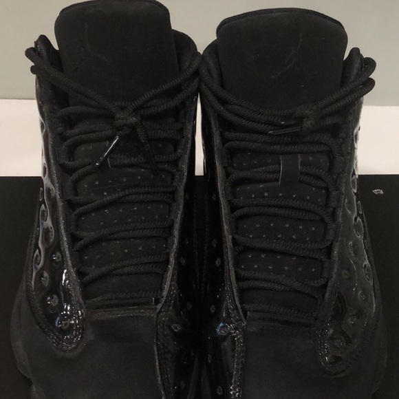 Jordan 13 Cap and Gown - Picture 1 of 4